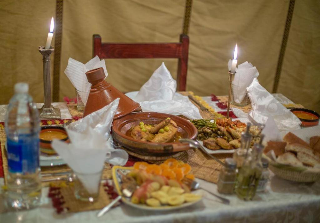 Hotel Sahara Safari Camp à Merzouga Extérieur photo
