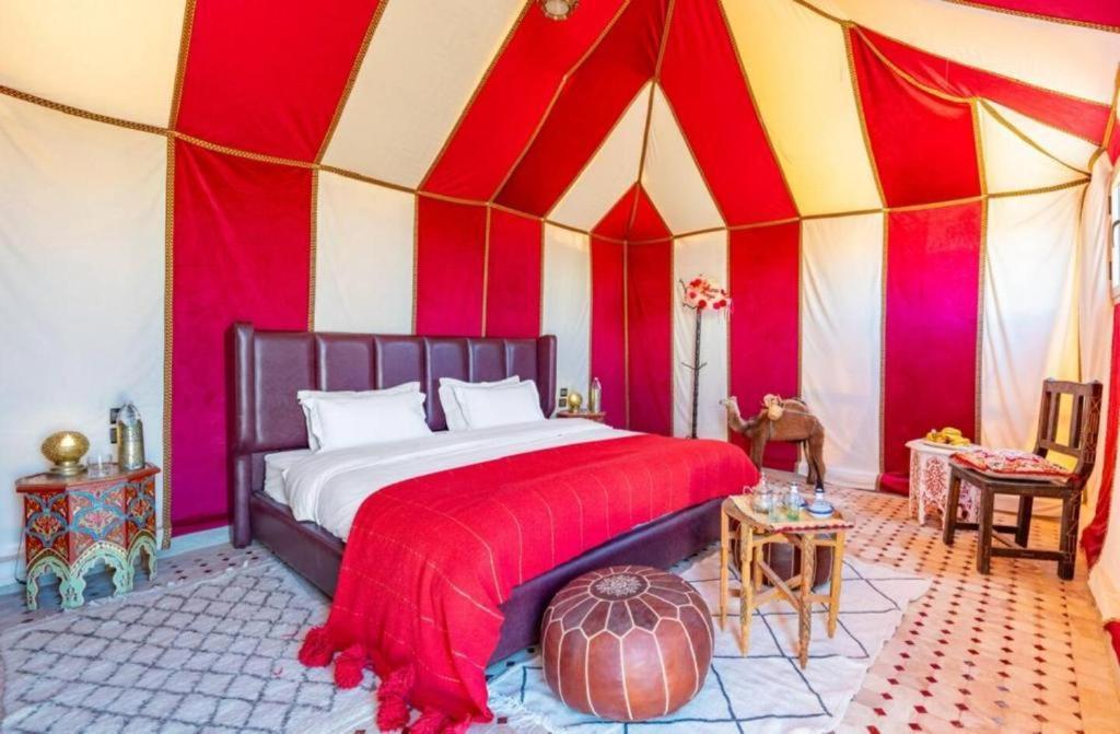 Hotel Sahara Safari Camp à Merzouga Extérieur photo